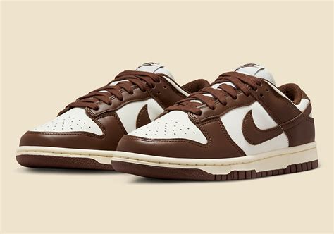 brown Nike dunks low women